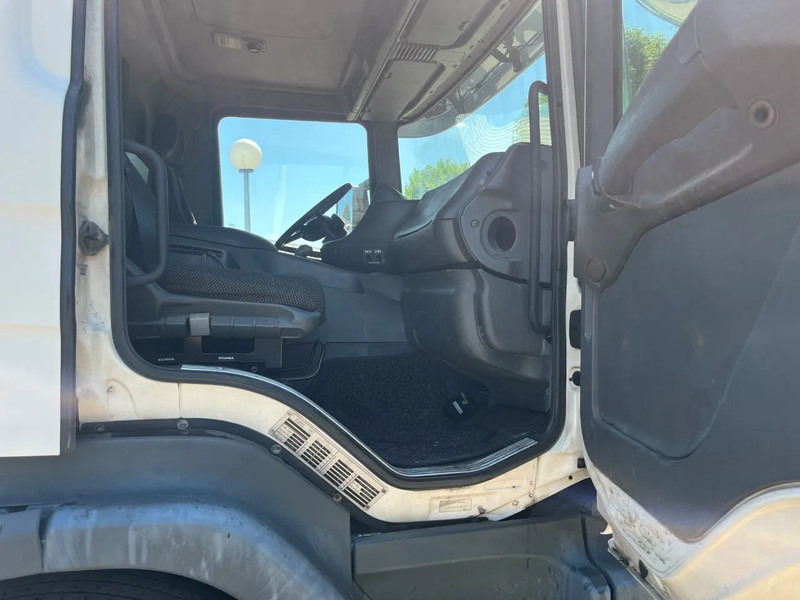 Sadulveok Scania P94-300 94 MANUAL GEARBOX AIRCO RETARDER 10-2004: pilt 5