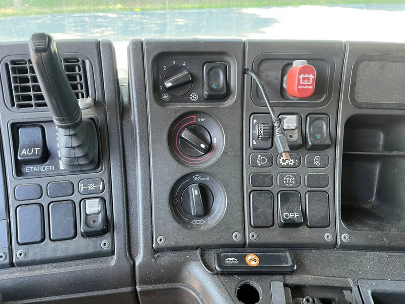 Sadulveok Scania P94-300 94 MANUAL GEARBOX AIRCO RETARDER 10-2004: pilt 19