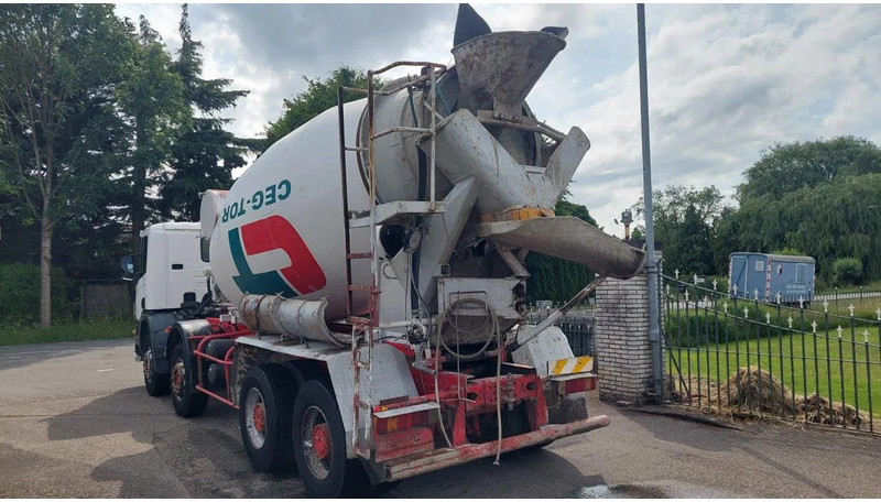 Scania P114-340 8x4 Mixer Full Steel Spring - Autobetoonisegisti: pilt 4 Scania P114-340 8x4 Mixer Full Steel Spring - Autobetoonisegisti: pilt 4