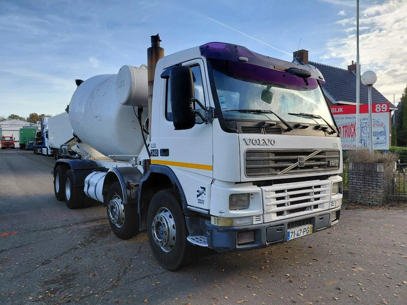 Volvo FM 12.340 8x4 Mixer Steel Suspension - Autobetoonisegisti: pilt 2 Volvo FM 12.340 8x4 Mixer Steel Suspension - Autobetoonisegisti: pilt 2
