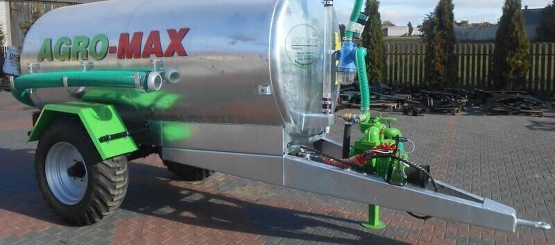 AGRO-MAX Beczkowóz 5000 / Cisterna de agua de 5. - Lägapütt: pilt 1 AGRO-MAX Beczkowóz 5000 / Cisterna de agua de 5. - Lägapütt: pilt 1