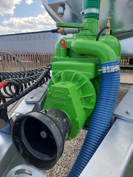 Agro-max New Agro-Max Barrel/ Beczkowóz wóz asenizacyjny 10000 l - Lägapütt: pilt 3 Agro-max New Agro-Max Barrel/ Beczkowóz wóz asenizacyjny 10000 l - Lägapütt: pilt 3