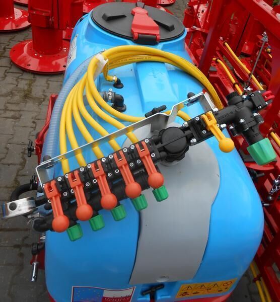 BIARDZKI Feldspritze/ Sprayer/ Opryskiwacz zawieszany 600l - Traktorilt tõusev pritsija: pilt 5 BIARDZKI Feldspritze/ Sprayer/ Opryskiwacz zawieszany 600l - Traktorilt tõusev pritsija: pilt 5