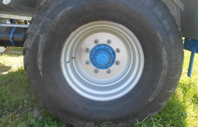 MEPROZET Güllefässer/ Slurry tank/ Beczkowóz T-528/5 (PN60/3) - Lägapütt: pilt 5 MEPROZET Güllefässer/ Slurry tank/ Beczkowóz T-528/5 (PN60/3) - Lägapütt: pilt 5