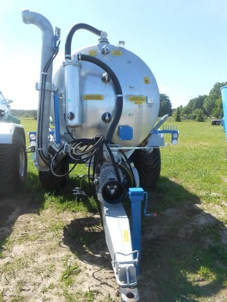 MEPROZET Güllefässer/ Slurry tank/ Beczkowóz T-528/5 (PN60/3) - Lägapütt: pilt 2 MEPROZET Güllefässer/ Slurry tank/ Beczkowóz T-528/5 (PN60/3) - Lägapütt: pilt 2