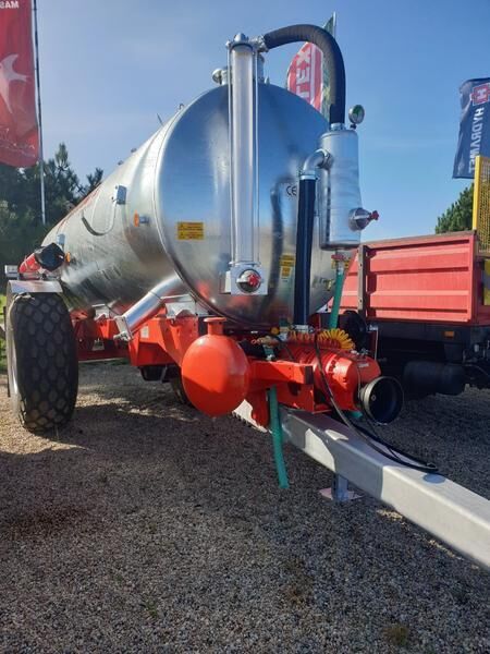 POMOT Single-axial tanker truck/ Beczkowóz wóz asenizacyjny 8000 l - Lägapütt: pilt 5 POMOT Single-axial tanker truck/ Beczkowóz wóz asenizacyjny 8000 l - Lägapütt: pilt 5