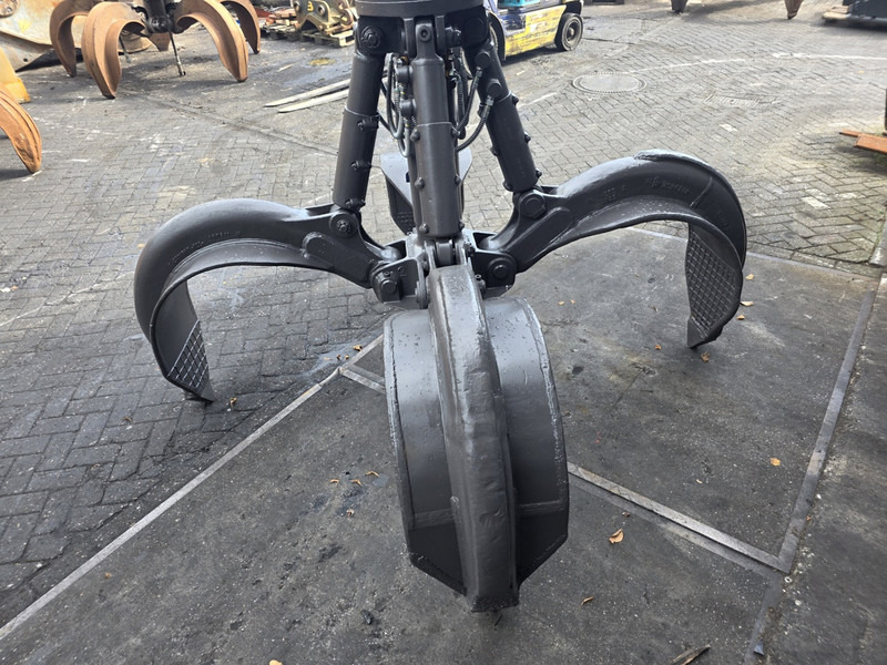 Liebherr gm 70 800 liter liebherr lh scrap grab - Haarats - Ehitusmasinad: pilt 5 Liebherr gm 70 800 liter liebherr lh scrap grab - Haarats - Ehitusmasinad: pilt 5