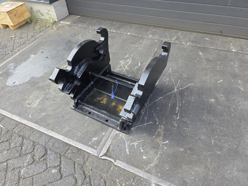Kopplaat cw40 cw 45 adaptor plate cw45 cw 40 verachtert - Kiirühendus - Ehitusmasinad: pilt 1 Kopplaat cw40 cw 45 adaptor plate cw45 cw 40 verachtert - Kiirühendus - Ehitusmasinad: pilt 1