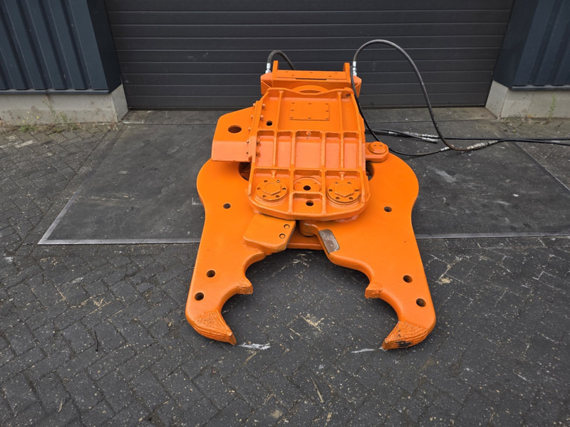 Npk s-24x crusher cw30 cw 40 multiprocessor schrootschaar - Lammutuskäärid: pilt 1 Npk s-24x crusher cw30 cw 40 multiprocessor schrootschaar - Lammutuskäärid: pilt 1