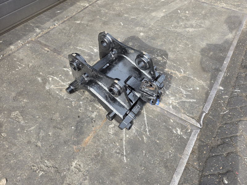 Snelwissel cw30 cw 40 verachtert coupler verachtert cw30 cw 40 - Kiirühendus - Ehitusmasinad: pilt 2 Snelwissel cw30 cw 40 verachtert coupler verachtert cw30 cw 40 - Kiirühendus - Ehitusmasinad: pilt 2