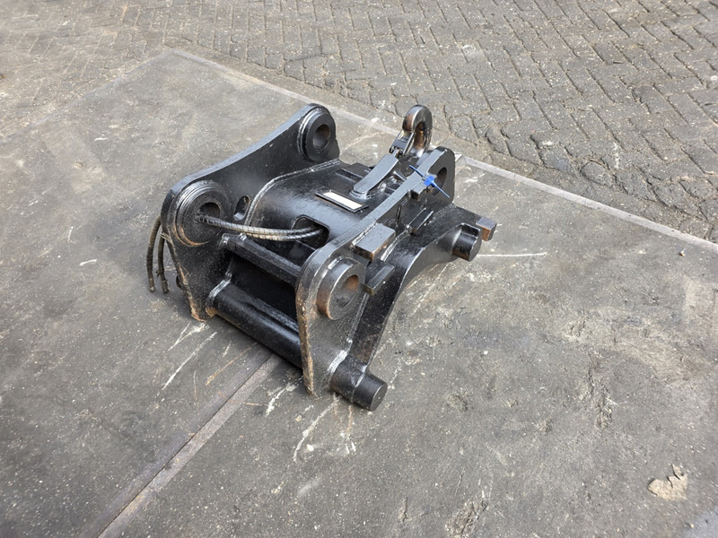 Snelwissel cw45 coupler verachtert coupler cw45 verachtert - Kiirühendus - Ehitusmasinad: pilt 4 Snelwissel cw45 coupler verachtert coupler cw45 verachtert - Kiirühendus - Ehitusmasinad: pilt 4