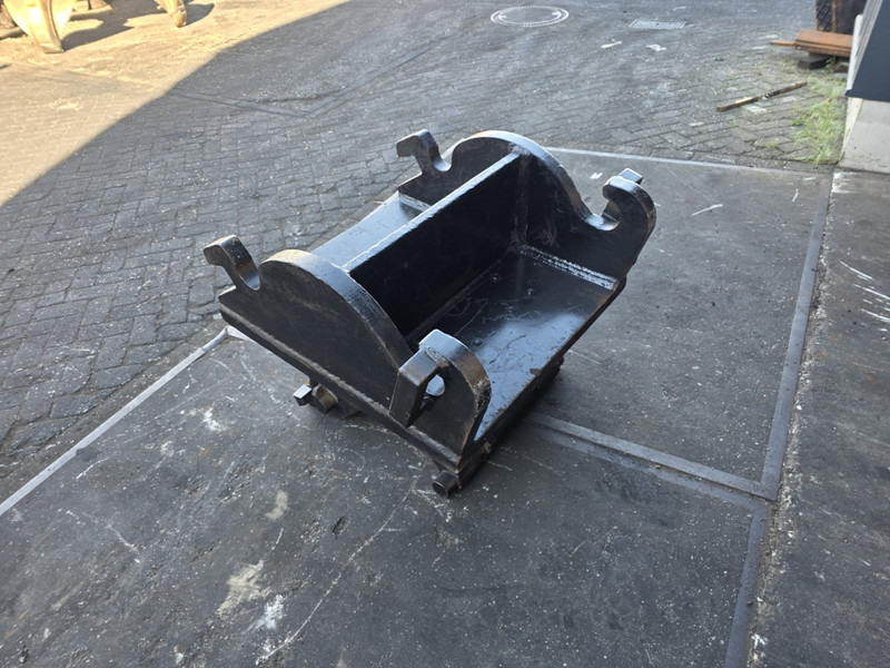 Verloop cw 45 naar cw 40 adaptor plate cw 45 cw 40 - Kiirühendus - Ehitusmasinad: pilt 4 Verloop cw 45 naar cw 40 adaptor plate cw 45 cw 40 - Kiirühendus - Ehitusmasinad: pilt 4