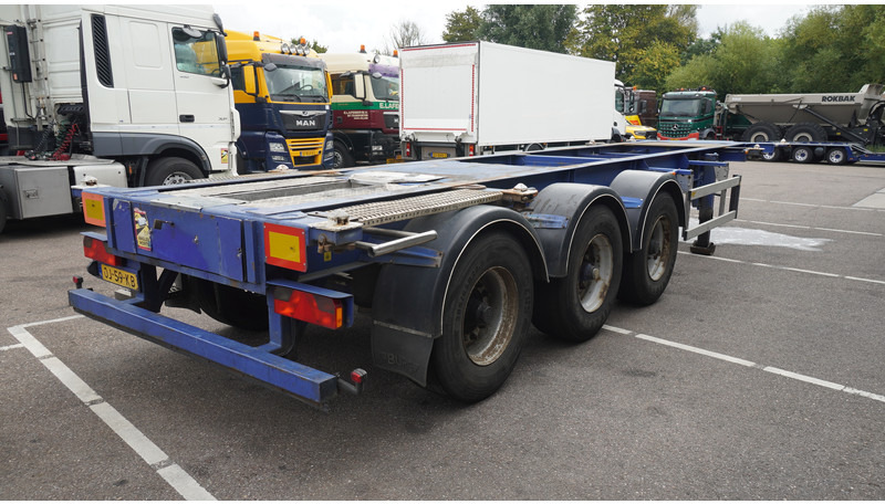 Burg 3 AXLE CONTAINER 30 FT TRANSPORT TRAILER - Konteinerveduk/ Tõstukiga poolhaagis: pilt 4 Burg 3 AXLE CONTAINER 30 FT TRANSPORT TRAILER - Konteinerveduk/ Tõstukiga poolhaagis: pilt 4