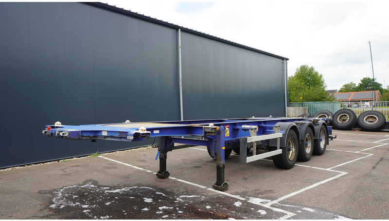 Burg 3 AXLE CONTAINER 30 FT TRANSPORT TRAILER - Konteinerveduk/ Tõstukiga poolhaagis: pilt 2 Burg 3 AXLE CONTAINER 30 FT TRANSPORT TRAILER - Konteinerveduk/ Tõstukiga poolhaagis: pilt 2