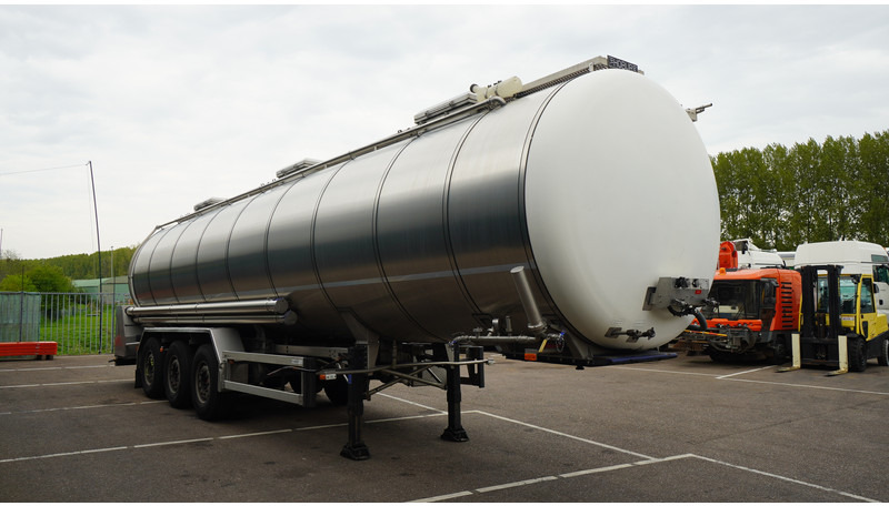 Burg 3 AXLE FOOD TRAILER 38.000 LTR - Tsistern poolhaagis: pilt 3 Burg 3 AXLE FOOD TRAILER 38.000 LTR - Tsistern poolhaagis: pilt 3