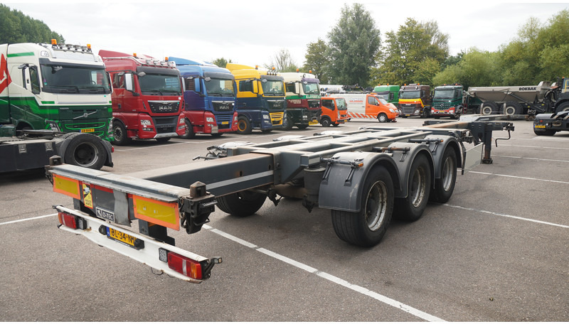 D-Tec 3 AXLE MULTI CONTAINER TRANSPORT TRAILER EXTENDABLE 45 FT - Konteinerveduk/ Tõstukiga poolhaagis: pilt 5 D-Tec 3 AXLE MULTI CONTAINER TRANSPORT TRAILER EXTENDABLE 45 FT - Konteinerveduk/ Tõstukiga poolhaagis: pilt 5