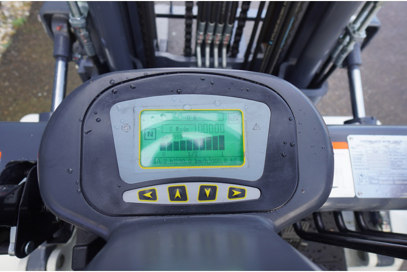 Eurotrac FE 30 ECO ELECTRIC FORKLIFT - Ehitusmasinad: pilt 5 Eurotrac FE 30 ECO ELECTRIC FORKLIFT - Ehitusmasinad: pilt 5