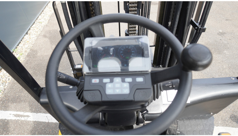 Eurotrac FE18-S 1.8 TON TRIPLEX 3-STAGE NEW FORKLIFT - Ehitusmasinad: pilt 5 Eurotrac FE18-S 1.8 TON TRIPLEX 3-STAGE NEW FORKLIFT - Ehitusmasinad: pilt 5