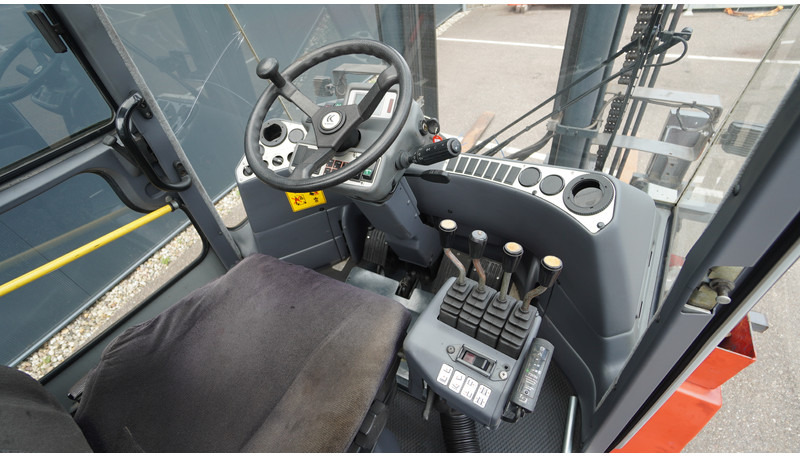 Kalmar DCE 70-6 HE 7 TONS FORKLIFT - Ehitusmasinad: pilt 5 Kalmar DCE 70-6 HE 7 TONS FORKLIFT - Ehitusmasinad: pilt 5