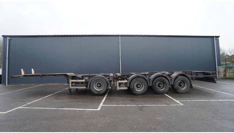 Floor 4 AXLE BREAKER CONTAINER TRAILER - Konteinerveduk/ Tõstukiga poolhaagis: pilt 1 Floor 4 AXLE BREAKER CONTAINER TRAILER - Konteinerveduk/ Tõstukiga poolhaagis: pilt 1