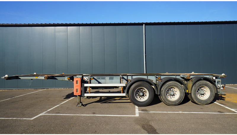 Groenewegen 3 AXLE CONTAINER TRANSPORT TRAILER - Konteinerveduk/ Tõstukiga poolhaagis: pilt 1 Groenewegen 3 AXLE CONTAINER TRANSPORT TRAILER - Konteinerveduk/ Tõstukiga poolhaagis: pilt 1