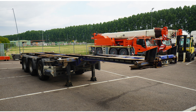 Krone 3 AXLE CONTAINER TRANSPORT TRAILER EXTENDABLE 45 FT - Konteinerveduk/ Tõstukiga poolhaagis: pilt 3 Krone 3 AXLE CONTAINER TRANSPORT TRAILER EXTENDABLE 45 FT - Konteinerveduk/ Tõstukiga poolhaagis: pilt 3