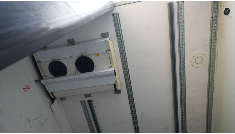 LAMBERET 3 AXLE FRIGO TRAILER WITH CARRIER VECTOR 1950 MT BI-TEMP - Külmutiga poolhaagis: pilt 5 LAMBERET 3 AXLE FRIGO TRAILER WITH CARRIER VECTOR 1950 MT BI-TEMP - Külmutiga poolhaagis: pilt 5