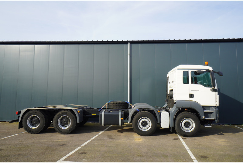 MAN TGS41.400 8X4 BB-WW NEW UNUSED CHASSIS EURO3 - Kabiinišassiiga veoauto: pilt 2 MAN TGS41.400 8X4 BB-WW NEW UNUSED CHASSIS EURO3 - Kabiinišassiiga veoauto: pilt 2
