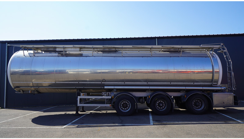 Magyar 3 AXLE FOOD TANK TRAILER 41.410LTR - Tsistern poolhaagis: pilt 1 Magyar 3 AXLE FOOD TANK TRAILER 41.410LTR - Tsistern poolhaagis: pilt 1