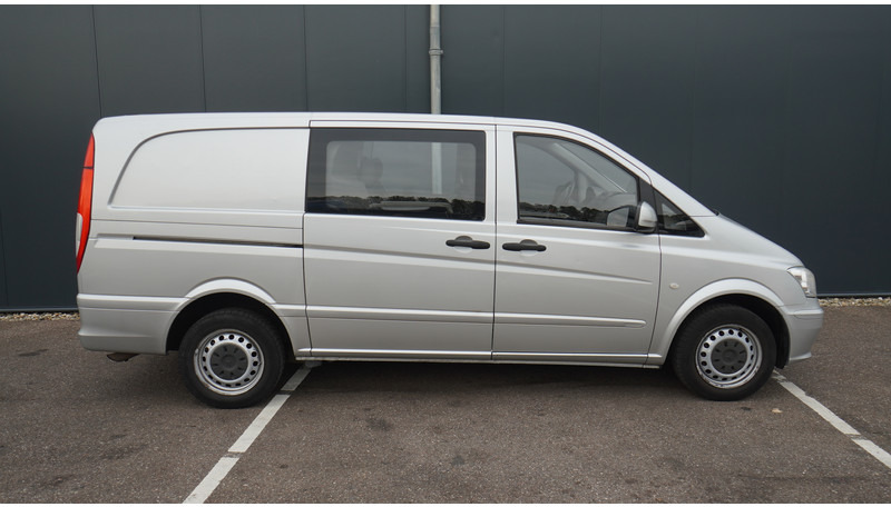 Mercedes-Benz Vito 110CDI DOUBLE CABIN - Väikebuss, Mikrobuss: pilt 4 Mercedes-Benz Vito 110CDI DOUBLE CABIN - Väikebuss, Mikrobuss: pilt 4