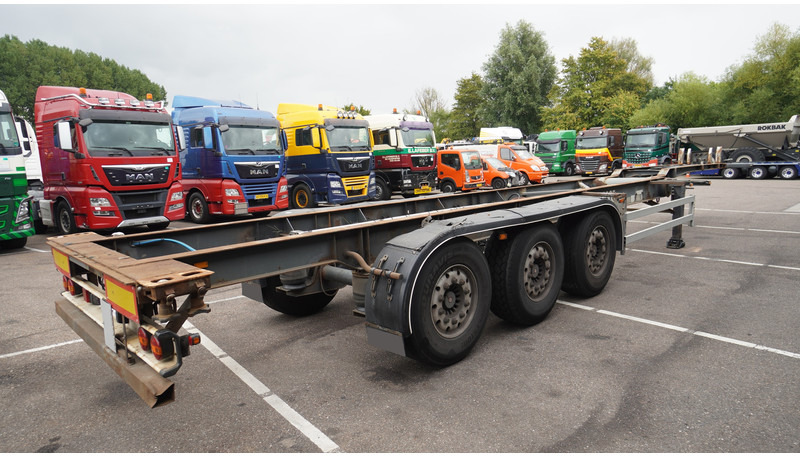 Pacton 3 AXLE 45FT CONAINER TRANSPORT - Konteinerveduk/ Tõstukiga poolhaagis: pilt 5 Pacton 3 AXLE 45FT CONAINER TRANSPORT - Konteinerveduk/ Tõstukiga poolhaagis: pilt 5