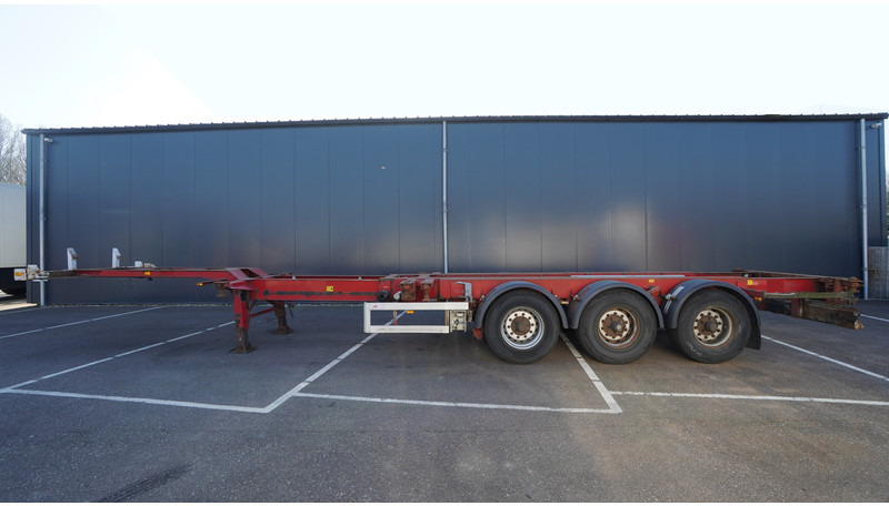Renders 3 AXLE EXTENDABLE CONTAINER TRANSPORT TRAILER - Konteinerveduk/ Tõstukiga poolhaagis: pilt 1 Renders 3 AXLE EXTENDABLE CONTAINER TRANSPORT TRAILER - Konteinerveduk/ Tõstukiga poolhaagis: pilt 1