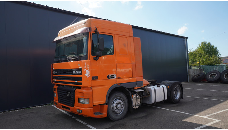 DAF XF 95.380 SC MANUAL GEARBOX - Sadulveok: pilt 4 DAF XF 95.380 SC MANUAL GEARBOX - Sadulveok: pilt 4