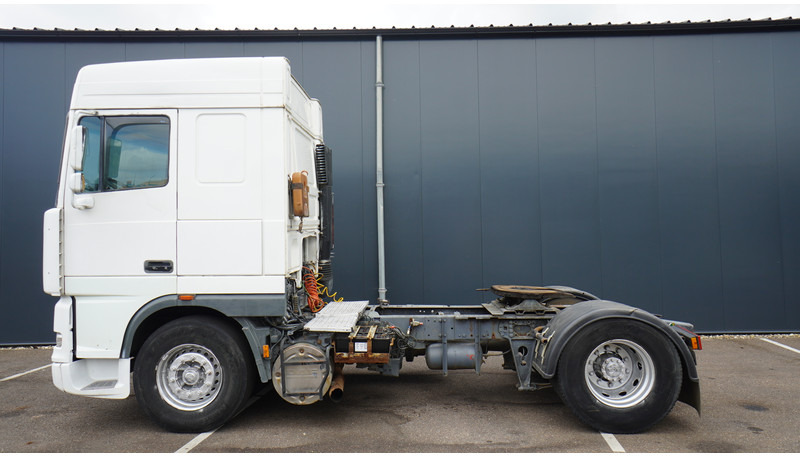 DAF XF 95.380 SC MANUAL GEARBOX - Sadulveok: pilt 1 DAF XF 95.380 SC MANUAL GEARBOX - Sadulveok: pilt 1