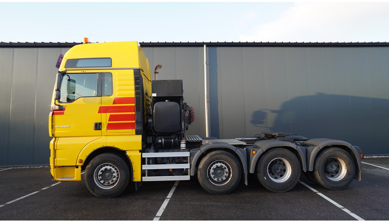 MAN TGA 41.530 8X4 160 TON'S RETARDER 283.000KM - Sadulveok: pilt 1 MAN TGA 41.530 8X4 160 TON'S RETARDER 283.000KM - Sadulveok: pilt 1