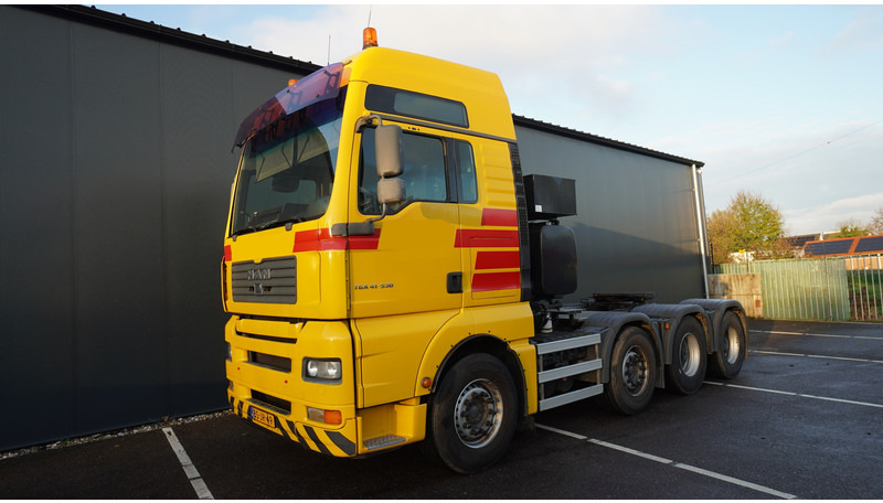 MAN TGA 41.530 8X4 160 TON'S RETARDER 283.000KM - Sadulveok: pilt 3 MAN TGA 41.530 8X4 160 TON'S RETARDER 283.000KM - Sadulveok: pilt 3