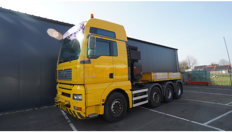 MAN TGA 41.530 8X4 PUSH AND PULL 180 TON'S RETARDER 310.100KM - Sadulveok: pilt 3 MAN TGA 41.530 8X4 PUSH AND PULL 180 TON'S RETARDER 310.100KM - Sadulveok: pilt 3
