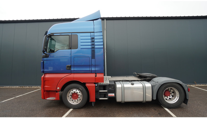 MAN TGX 18.420 ADR 664.400KM - Sadulveok: pilt 1 MAN TGX 18.420 ADR 664.400KM - Sadulveok: pilt 1