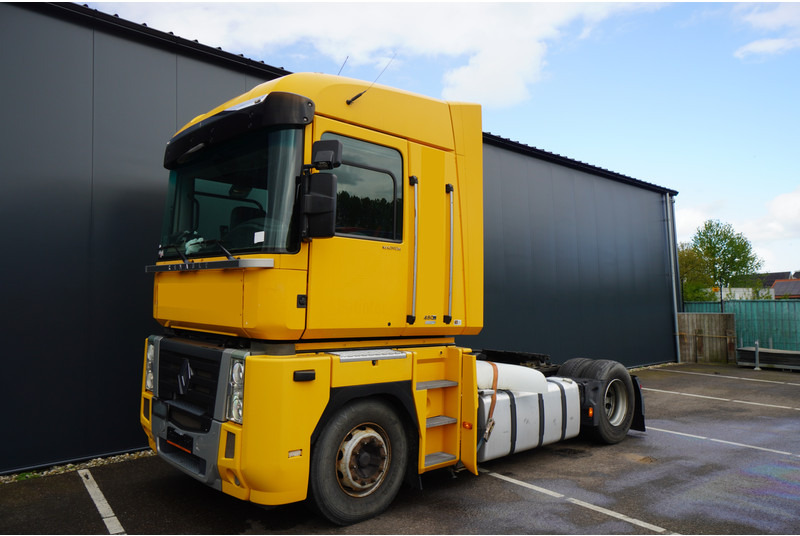 Renault MAGNUM 480 DXI RETARDER EURO 5 WITHOUT DOCUMENTS - Sadulveok: pilt 3 Renault MAGNUM 480 DXI RETARDER EURO 5 WITHOUT DOCUMENTS - Sadulveok: pilt 3
