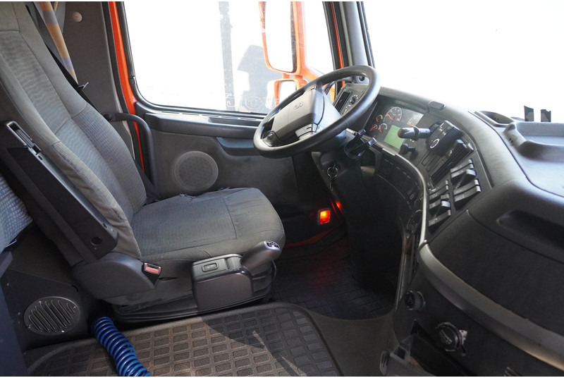 Sadulveok Volvo FH 12/500 6X2 EURO 3: pilt 6