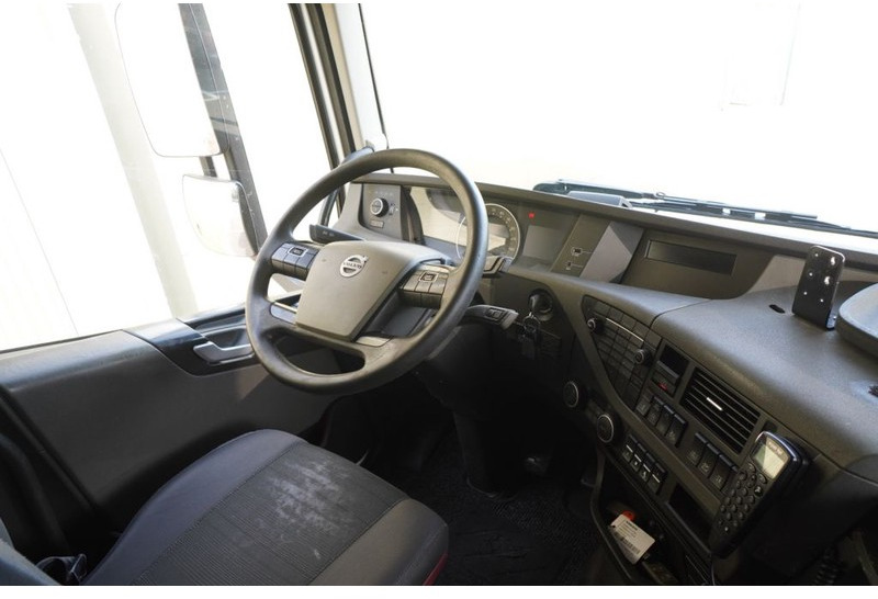 Volvo FH 420 6X2 ADR EURO 6 - Sadulveok: pilt 5 Volvo FH 420 6X2 ADR EURO 6 - Sadulveok: pilt 5