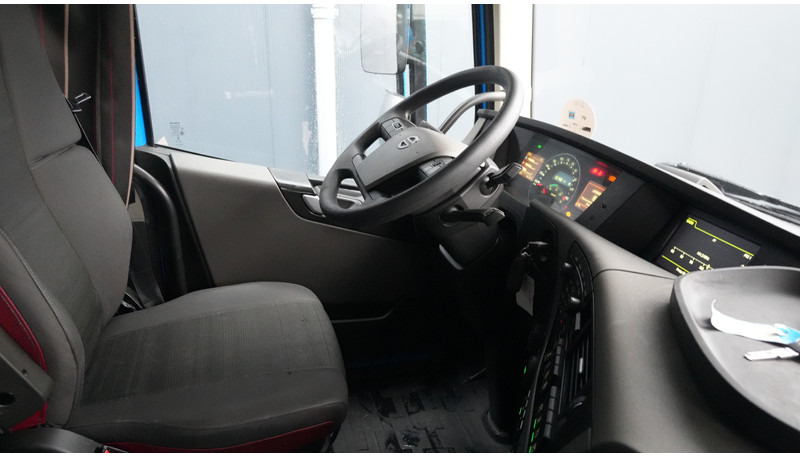 Volvo FH 480 LNG 774.100KM - Sadulveok: pilt 5 Volvo FH 480 LNG 774.100KM - Sadulveok: pilt 5