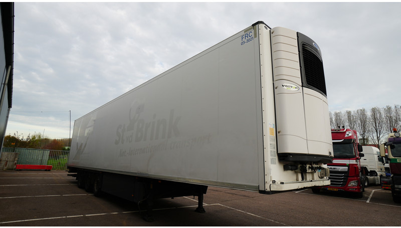 Schmitz Cargobull 3 AXLE FRIGO TRAILER WITH CARRIER VECTOR - Külmutiga poolhaagis: pilt 3 Schmitz Cargobull 3 AXLE FRIGO TRAILER WITH CARRIER VECTOR - Külmutiga poolhaagis: pilt 3