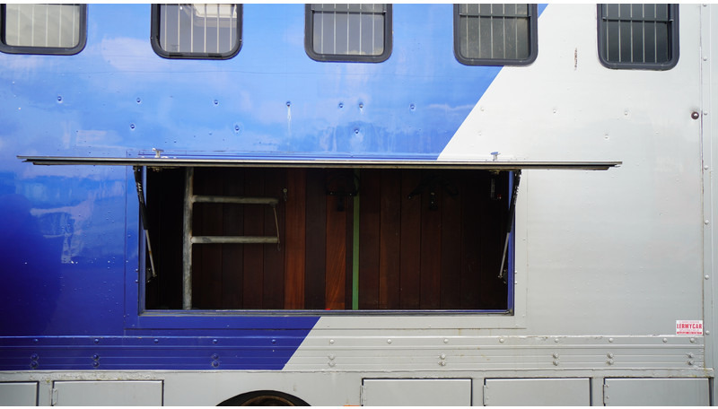 Hobuseauto Volvo FL 6-9 HORSE TRANSPORT 341.000KM MANUAL GEARBOX: pilt 12