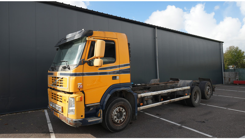 Volvo FM9 340 6X2 CHASSIS EURO 5 480000KM - Kabiinišassiiga veoauto: pilt 3 Volvo FM9 340 6X2 CHASSIS EURO 5 480000KM - Kabiinišassiiga veoauto: pilt 3