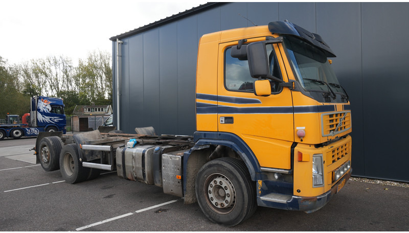 Volvo FM9 340 6X2 CHASSIS EURO 5 480000KM - Kabiinišassiiga veoauto: pilt 4 Volvo FM9 340 6X2 CHASSIS EURO 5 480000KM - Kabiinišassiiga veoauto: pilt 4