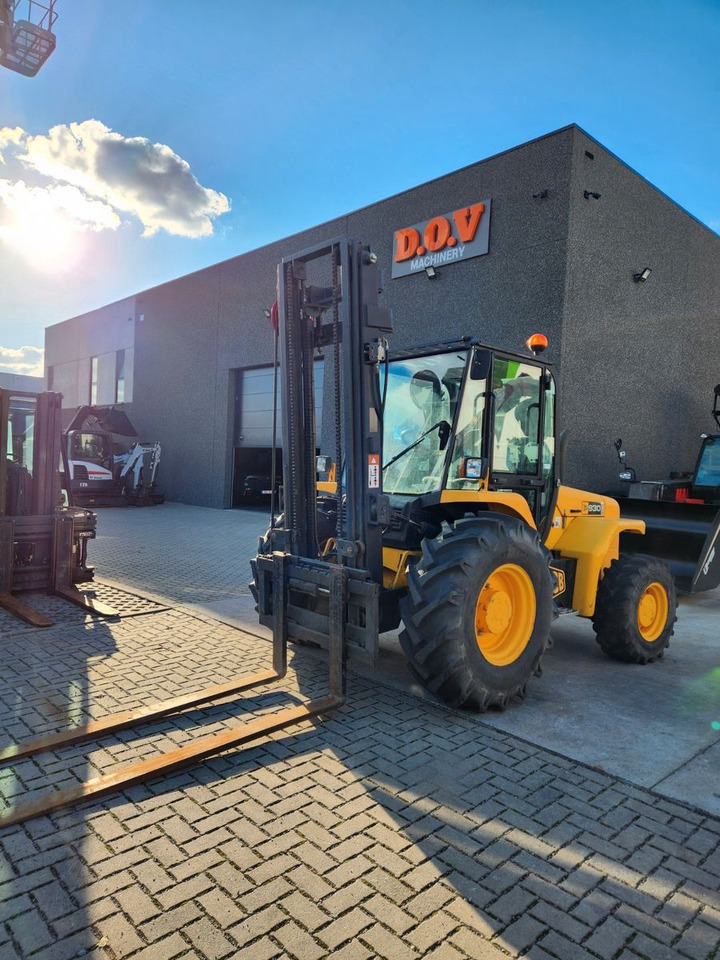 JCB 930 4 x 4 - Diiseltõstuk: pilt 1 JCB 930 4 x 4 - Diiseltõstuk: pilt 1