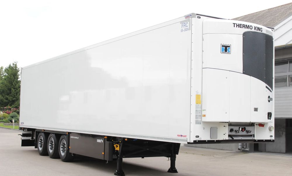 Schmitz Cargobull FP 60 V7 Thermo King SLXi 300 / ŚWIATŁA LED / JAK NOWA / ŚCIANA 7 CM / - Külmutiga poolhaagis: pilt 3 Schmitz Cargobull FP 60 V7 Thermo King SLXi 300 / ŚWIATŁA LED / JAK NOWA / ŚCIANA 7 CM / - Külmutiga poolhaagis: pilt 3