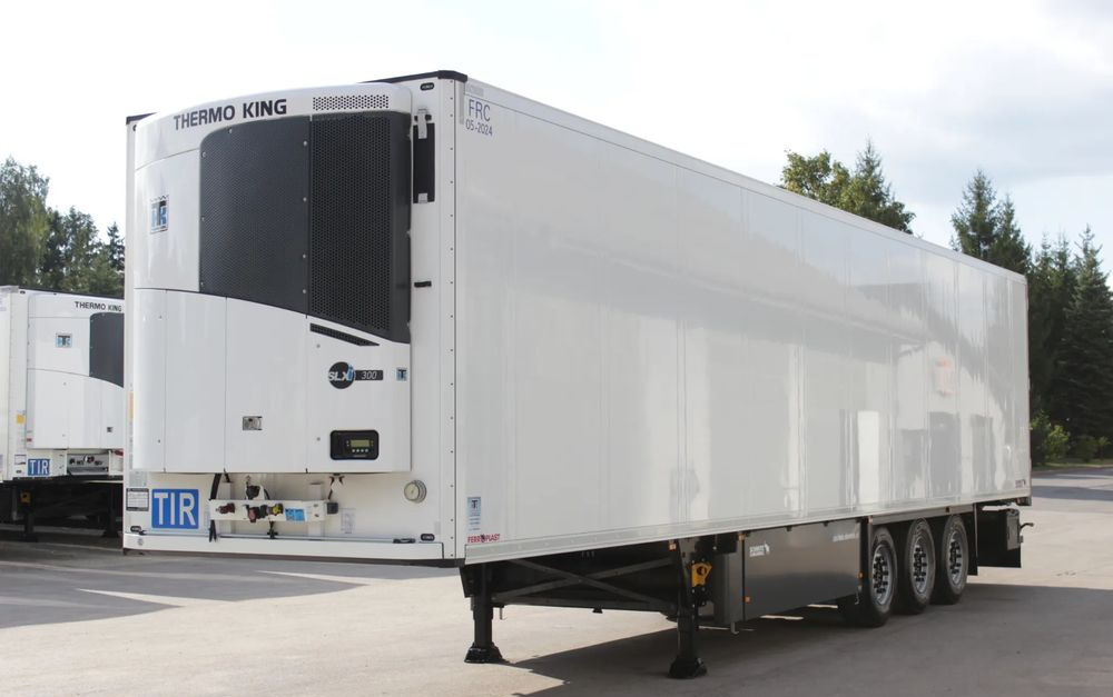 Schmitz Cargobull Thermo King SLXi 300 / DOPPELSTOCK / FP 60 ŚCIANA 7 CM / JAK NOWA / - Külmutiga poolhaagis: pilt 3 Schmitz Cargobull Thermo King SLXi 300 / DOPPELSTOCK / FP 60 ŚCIANA 7 CM / JAK NOWA / - Külmutiga poolhaagis: pilt 3