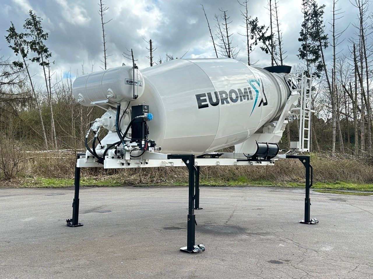 Iveco EuromixMTP Fahrmischer Aufbauten Iveco EuromixMTP Fahrmischer Aufbauten - Autobetoonisegisti: pilt 2 Iveco EuromixMTP Fahrmischer Aufbauten Iveco EuromixMTP Fahrmischer Aufbauten - Autobetoonisegisti: pilt 2